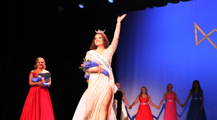 Fuller crowned Miss Wallace State