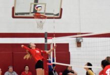 PREP VOLLEYBALL: Vinemont sweeps J.B. Pennington at home