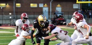 PREP FOOTBALL: Hartselle hands Cullman 1st loss of season 34-3