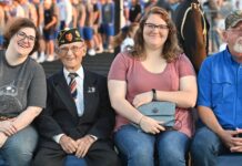 99-year-old veteran James Carson honored at Arab’s homecoming