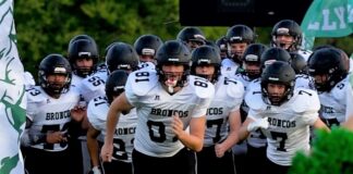 PREP FOOTBALL: Holly Pond drops matchup at Glencoe 54-20