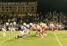 PREP FOOTBALL: Vinemont drops nail-biter at Susan Moore 29-22