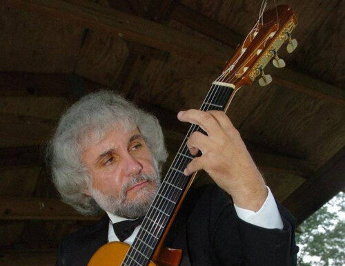 Classical guitarist Giovanni De Chiaro to perform at St. Bernard