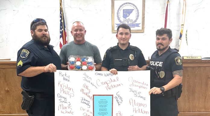 Cash Express celebrates first responders in remembrance of 9/11