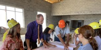 Hanceville 5th graders get hands-on lessons