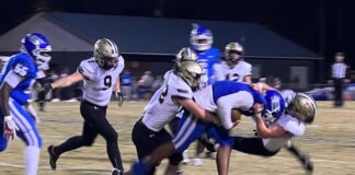PREP FOOTBALL: Cullman wraps up regular season with 31-7 win at Etowah