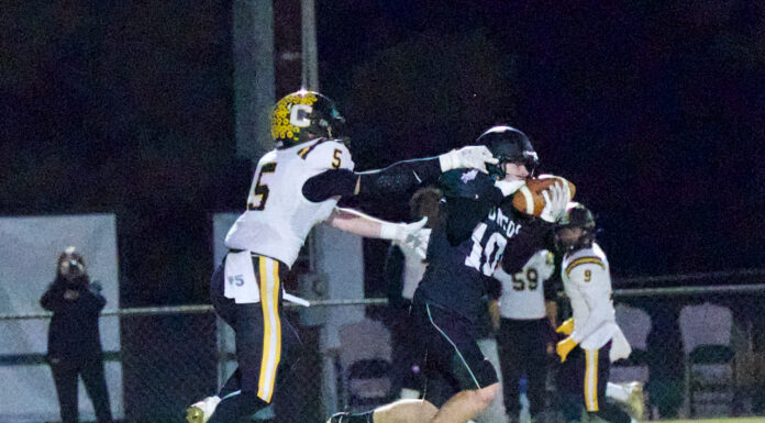 PREP FOOTBALL: Cleveland pulls away to top Holly Pond 40-6