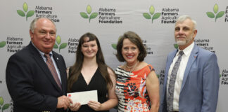 Holloway receives Alabama Farmers Agriculture Foundation Scholarship