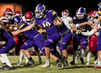 PREP FOOTBALL: Aggies fall to Guntersville in 1st round 24-13