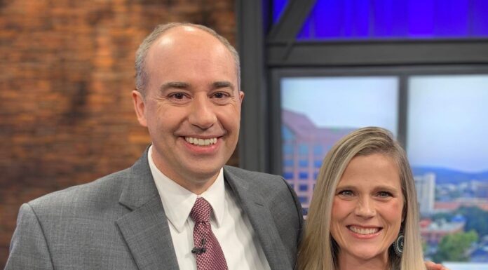 Beloved meteorologist calls for prayers for wife