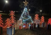 Hanceville Civitan Club hosts 6th annual Tinsel Trail and Tree Lighting