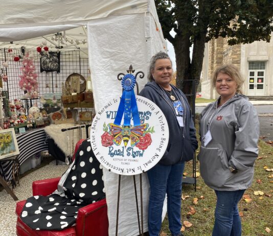 6th annual Bernard Blues and BBQ celebrates artisans