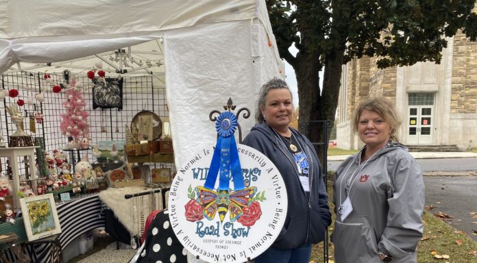 6th annual Bernard Blues and BBQ celebrates artisans