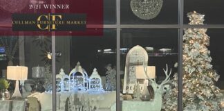 Chamber announces annual Holiday Storefront Contest