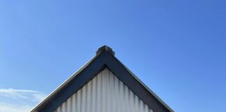 Home Builders to welcome Santa Sunday