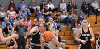 PREP BASKETBALL: West Point splits Thursday night matchups with Hayden