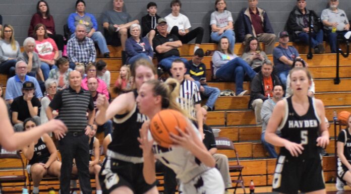 PREP BASKETBALL: West Point splits Thursday night matchups with Hayden