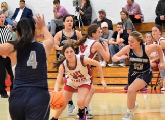 PREP BASKETBALL: Vinemont splits varsity battles with J.B. Pennington