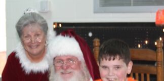 Santa and Mrs. Claus bring Christmas to Cullman Co. CDC