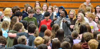 ‘You cannot give up’: Former Alabama running back Siran Stacy speaks to Cullman County students
