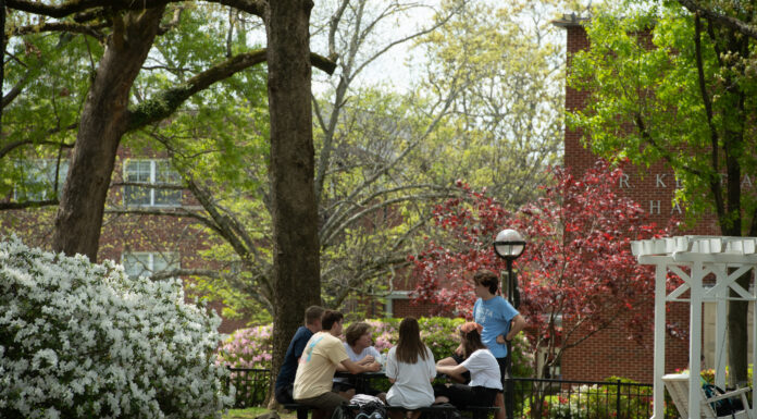 2 local students named to Harding University’s Dean’s List