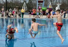 They came, they saw, they plunged