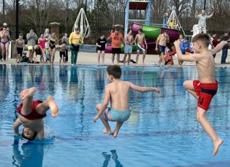 They came, they saw, they plunged