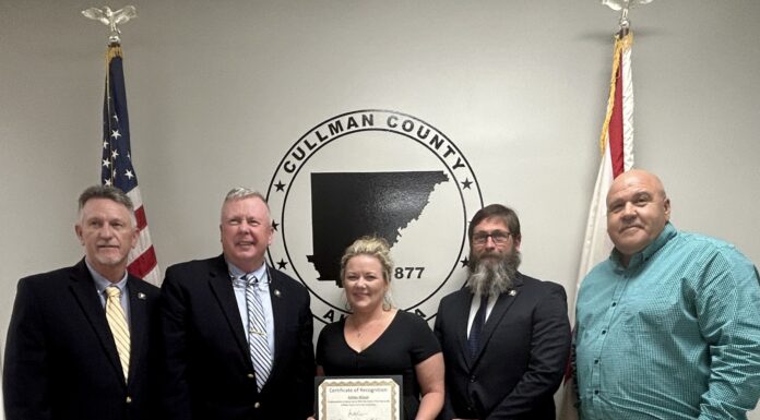 County commission recognizes 2023 City Family of the Year