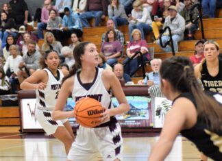 PREP BASKETBALL: Big 2nd half leads West Point past Russellville 61-45