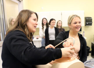 More than 300 HOSA students tour Wallace State Health Science programs