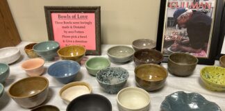 Community gathers for Empty Bowls