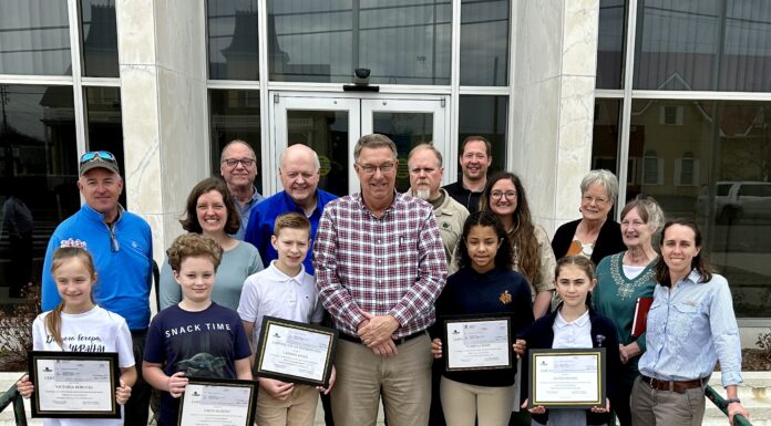 Jacobs declares Arbor Week, recognizes poster winners