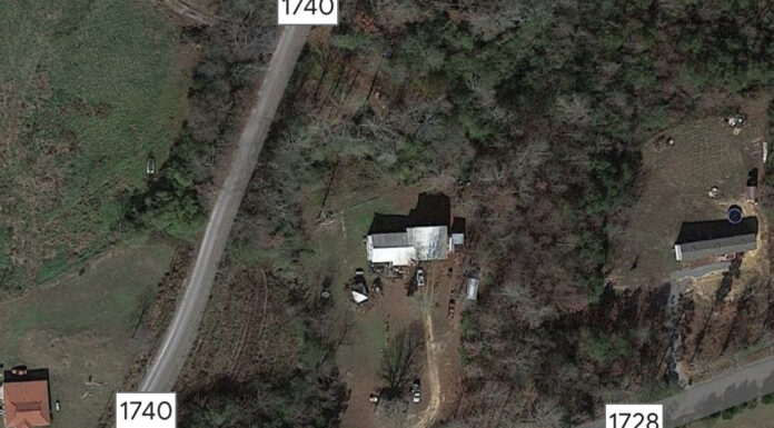 Early morning fire claims life of Holly Pond resident