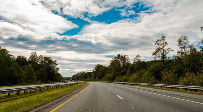 ‘Secure your load and avoid litter in the road’