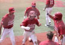 Eighth-inning rally pushes No. 25 Alabama past No. 22 Kentucky, 4-3