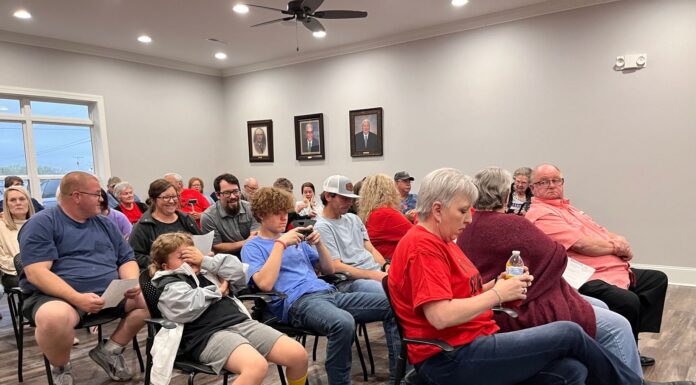 Meeting sparks dialog between Baileyton seniors, town council