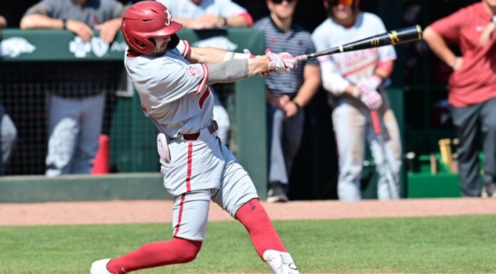 Alabama falls, 5-4, to sixth-ranked Arkansas on Sunday
