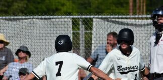 PREP BASEBALL PLAYOFFS: Cullman splits opening games with Gardendale, Game 3 set for Friday