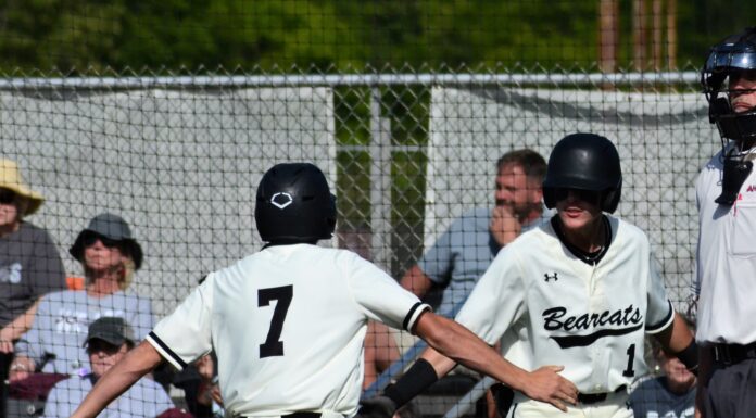 PREP BASEBALL PLAYOFFS: Cullman splits opening games with Gardendale, Game 3 set for Friday