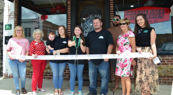 Xtreme Speed RC Hobbies cuts ribbon on new location in Cullman