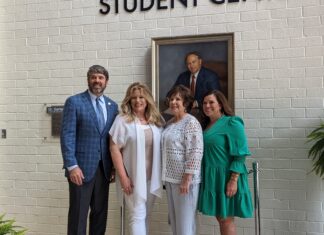 Wallace State unveils portrait of Garlan E. Gudger Sr.