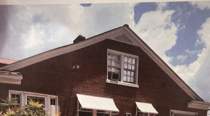 Hanceville council authorizes demolition of home