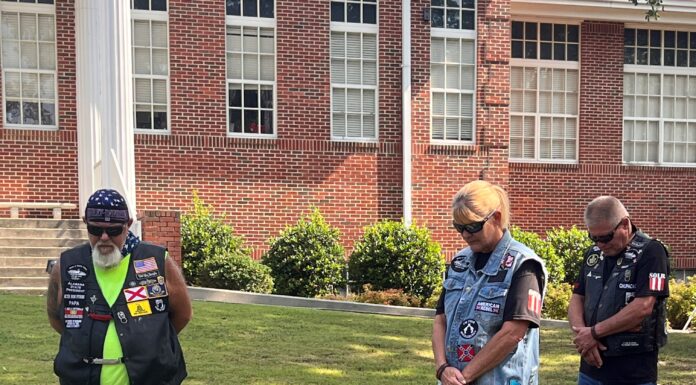 Prayer and Pledge Ride rolls through county