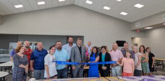 Hanceville Elementary School cuts ribbon on new cafeteria, classrooms