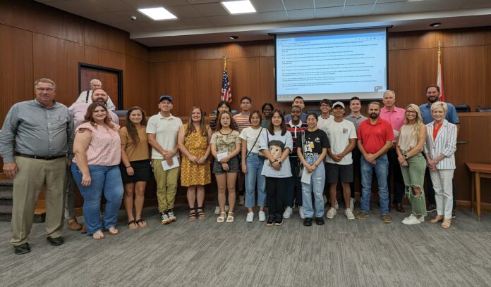 PXL_20230822_003407133.MP~2