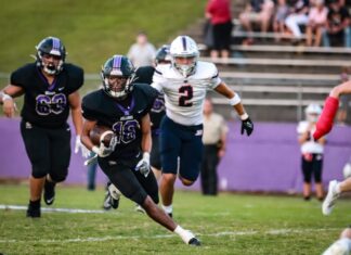 PREP FOOTBALL: Hanceville falls to Brewer in season opener 23-7