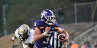 PREP FOOTBALL: Fairview races past Columbia 46-6