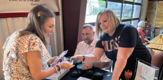 Venza, Goat Island team up to recognize nurses