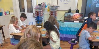 Cullman elementary students craft ‘Robot Fingers’ to study human anatomy