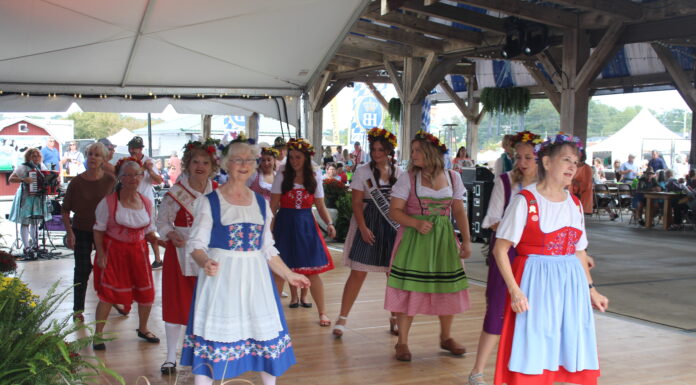 Seniors swing and shout at Oktoberfest Senior Day